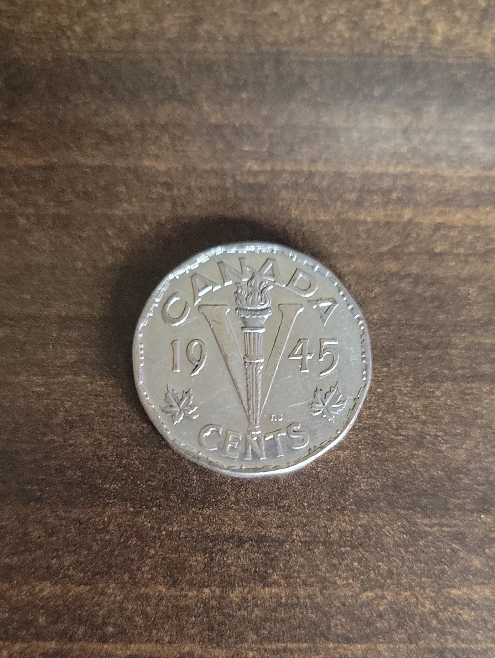 WW2 Canada 1945 Silver 5 Cents Coin - Classic Collector Piece